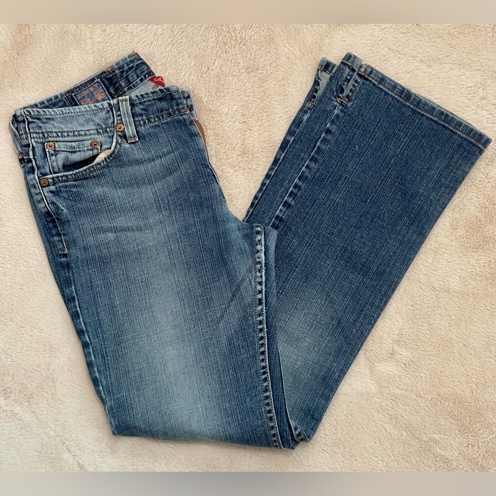 Lucky Brand Jeans “Hazy Wonder Jean” Size 2/26 ~ Excellent Pre-Owned Condition